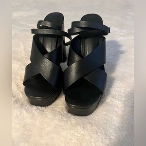 M4DE Chunky Platform Strappy Black Leather Sandals